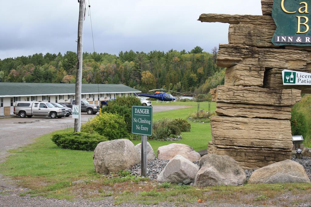 Carolyn Beach Inn Thessalon Екстер'єр фото